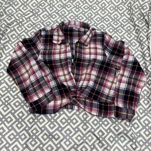 Crave Fame Cropped Shirt/Jacket Women’s L